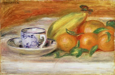 Obst mit Tasse und Untertasse